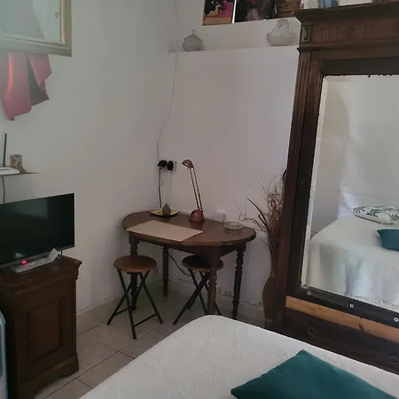 A La Campagne Hébergement de vacances Ucciani