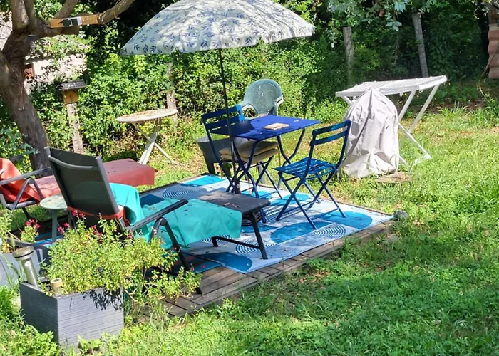 A La Campagne Tatil Evi *